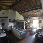 Casale Le Querce Apartment *