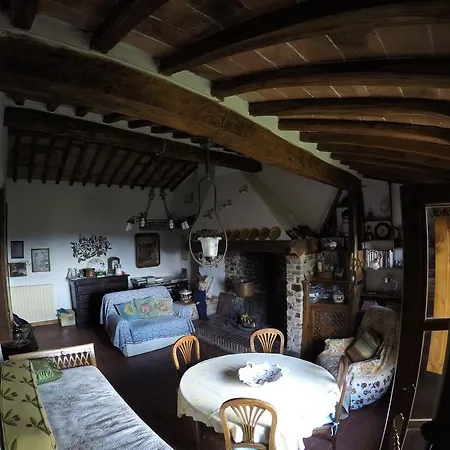 Casale Le Querce 아파트